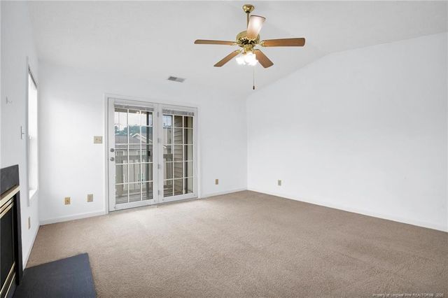 2701 Preston Woods Lane 9, Fayetteville, NC 28304