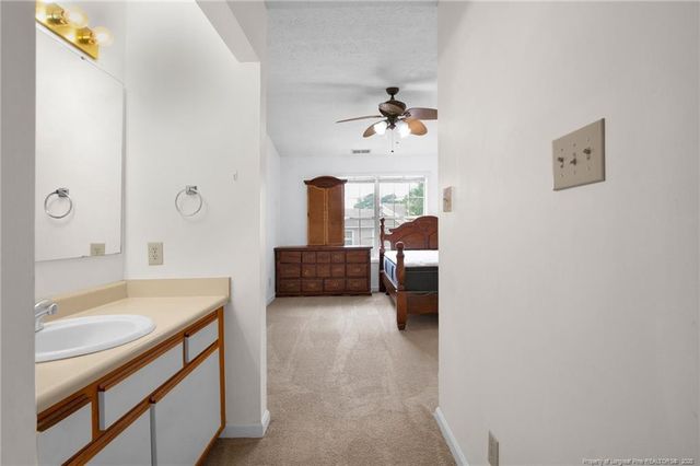 2701 Preston Woods Lane 9, Fayetteville, NC 28304