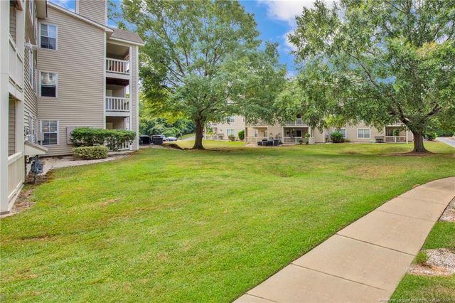 2701 Preston Woods Lane 9, Fayetteville, NC 28304