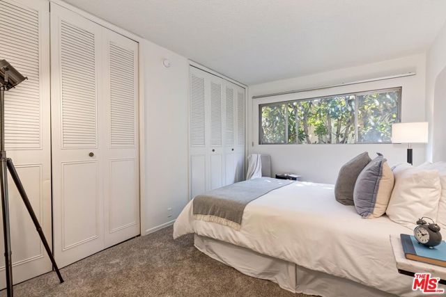 11120 Queensland Street C26, Los Angeles, CA 90034