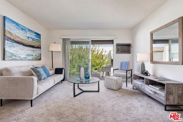 11120 Queensland Street C26, Los Angeles, CA 90034