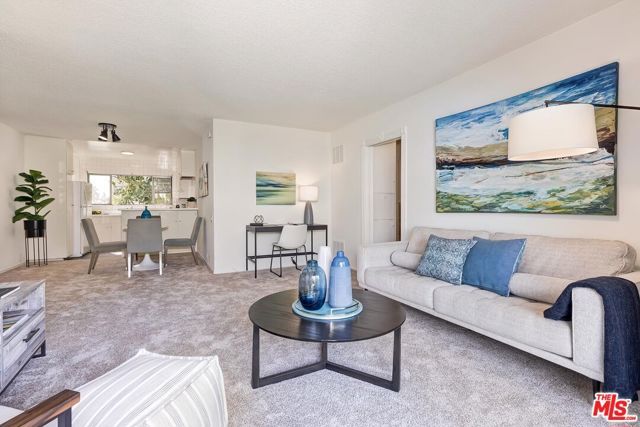 11120 Queensland Street C26, Los Angeles, CA 90034