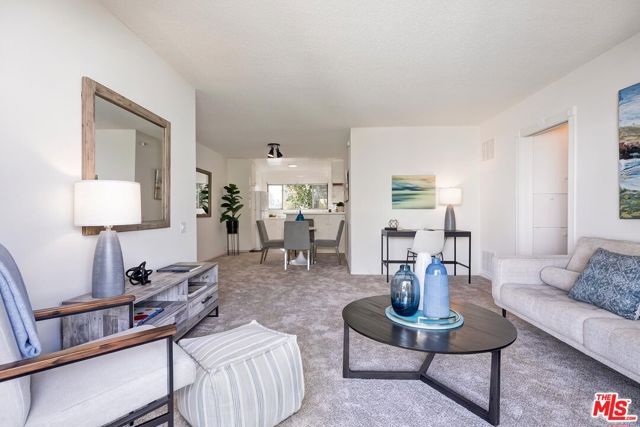 11120 Queensland Street C26, Los Angeles, CA 90034