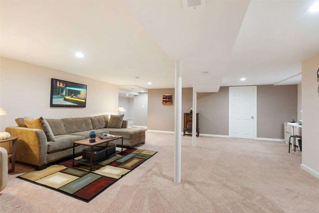 Image 26 of property listing at 205 MARSHALL DR, Forest Hill, MD 21050