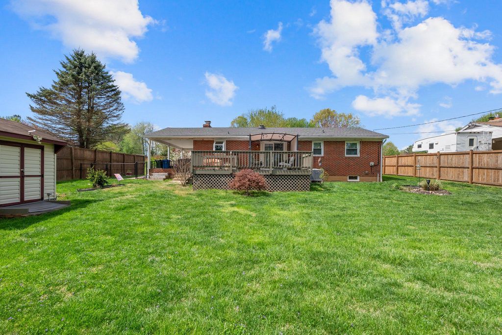 Image 34 of property listing at 205 MARSHALL DR, Forest Hill, MD 21050