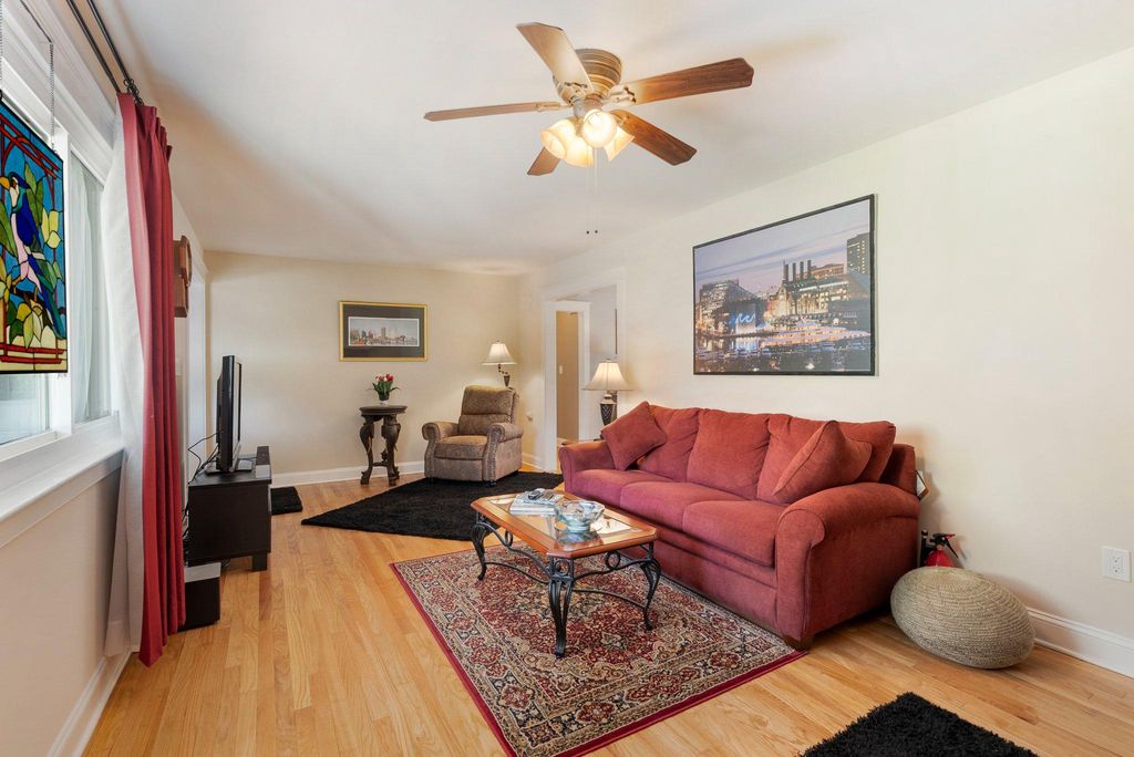 Image 7 of property listing at 205 MARSHALL DR, Forest Hill, MD 21050