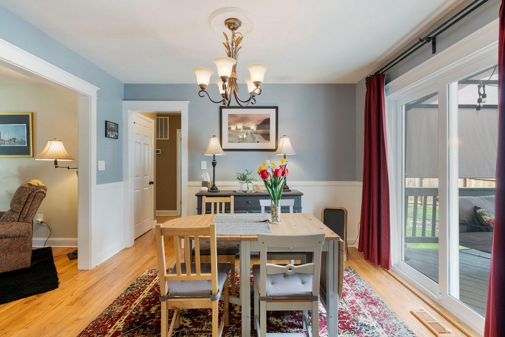 Image 9 of property listing at 205 MARSHALL DR, Forest Hill, MD 21050