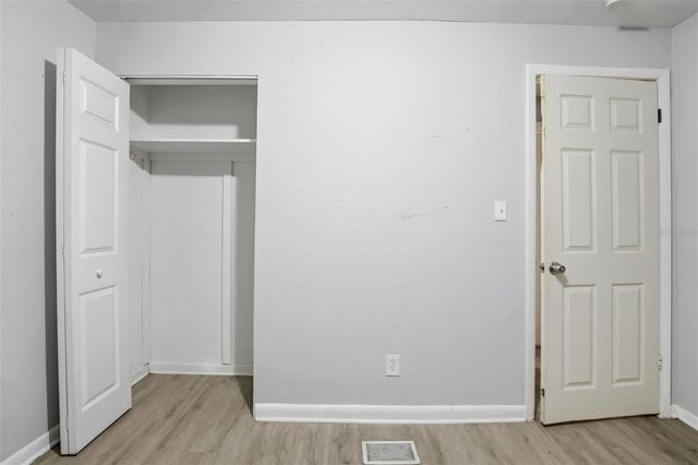 1905 E ANNONA AVENUE, Tampa, FL 33612