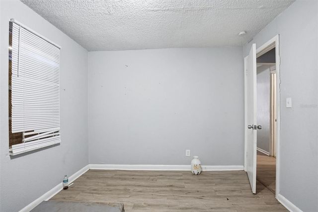 1905 E ANNONA AVENUE, Tampa, FL 33612