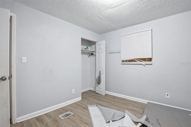 1905 E ANNONA AVENUE, Tampa, FL 33612