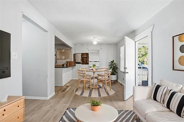 1905 E ANNONA AVENUE, Tampa, FL 33612