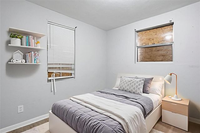 1905 E ANNONA AVENUE, Tampa, FL 33612