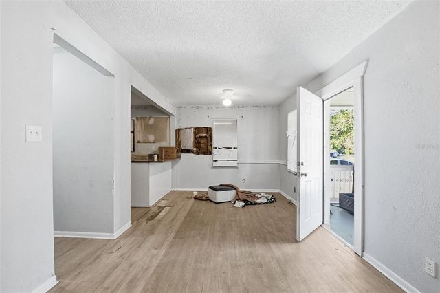 1905 E ANNONA AVENUE, Tampa, FL 33612