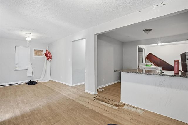 1905 E ANNONA AVENUE, Tampa, FL 33612