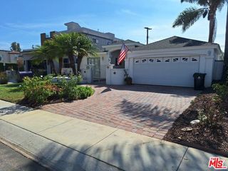 7539 Denrock Avenue, Los Angeles, CA 90045