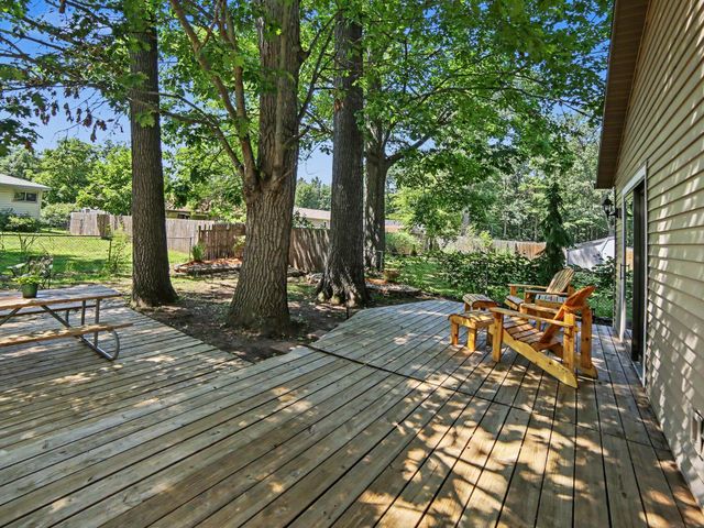 1615 Havenga Street, Laketon Twp, MI 49445