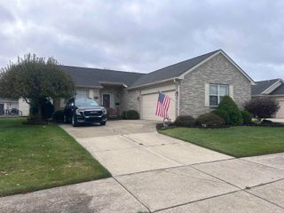 18010 REDWOOD Drive Drive, Macomb Twp, MI 48042