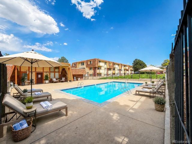 10211 Ura Ln 4-107, Denver, CO 80260
