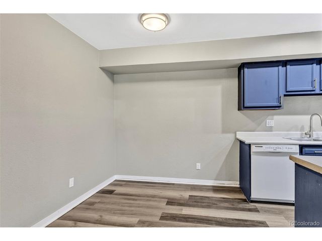 10211 Ura Ln 4-107, Denver, CO 80260