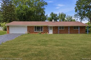23645 Ripple Creek, Novi, MI 48375