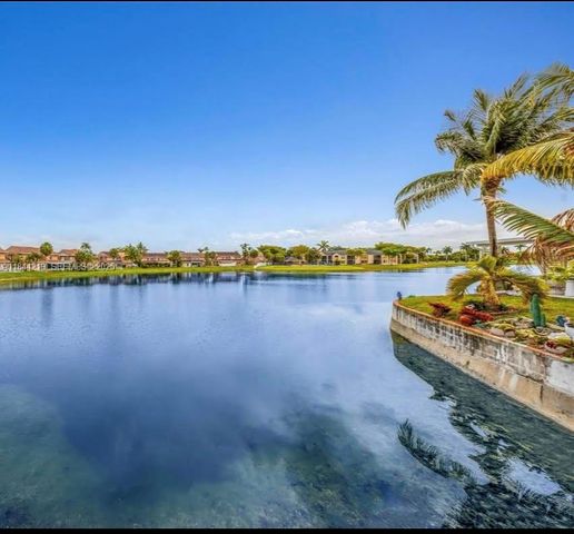 8453 NW 189 Street Road, Hialeah, FL 33015