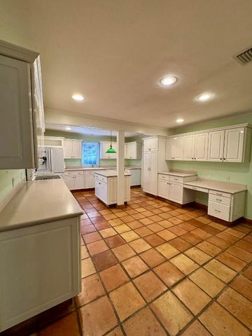 1120 49th Avenue, Vero Beach, FL 32966