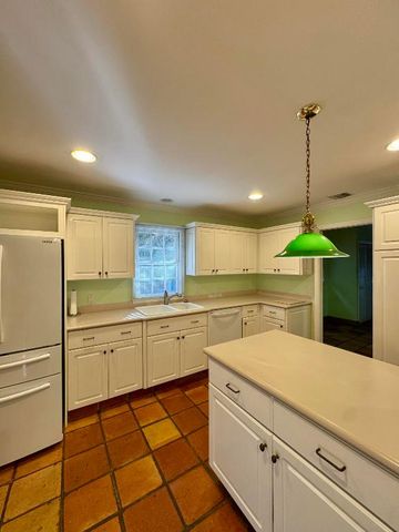 1120 49th Avenue, Vero Beach, FL 32966