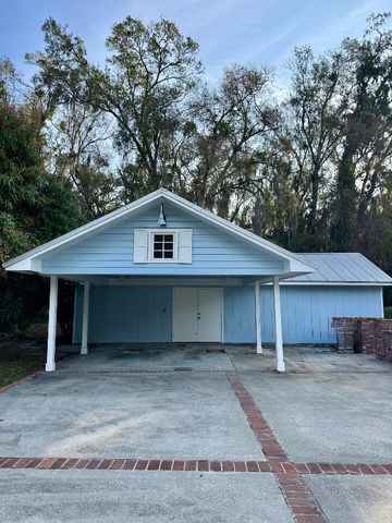 1120 49th Avenue, Vero Beach, FL 32966