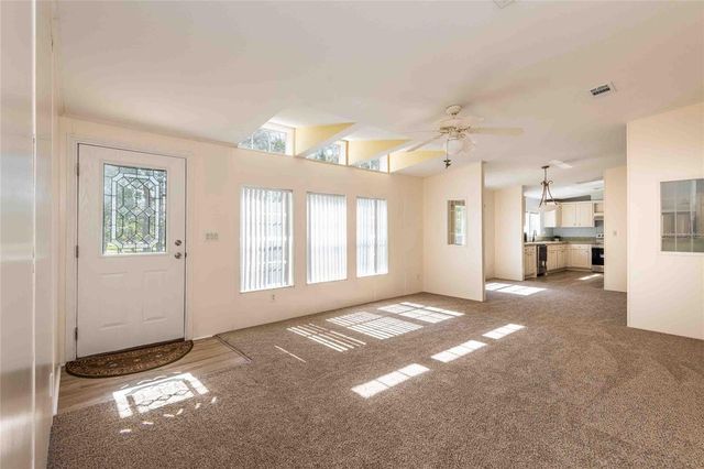 14221 HURRICANE DRIVE, Weeki Wachee, FL 34614