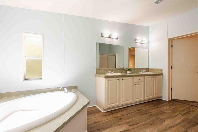 14221 HURRICANE DRIVE, Weeki Wachee, FL 34614