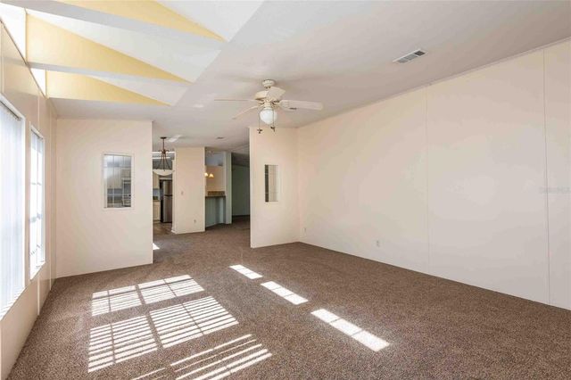 14221 HURRICANE DRIVE, Weeki Wachee, FL 34614