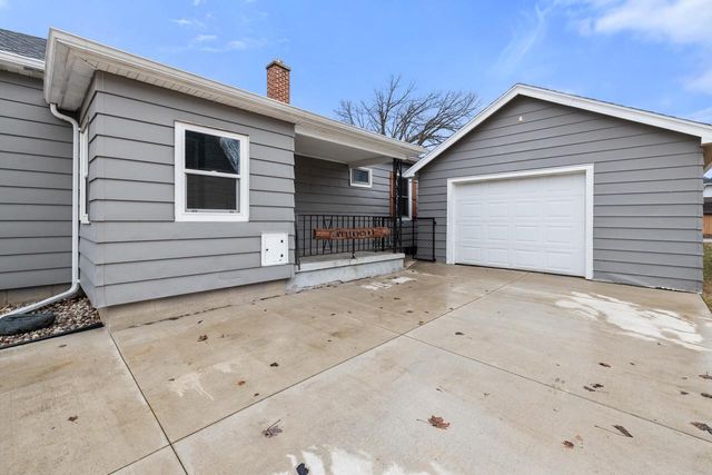 1444 Bilgo LANE, Kewaskum, WI 53040