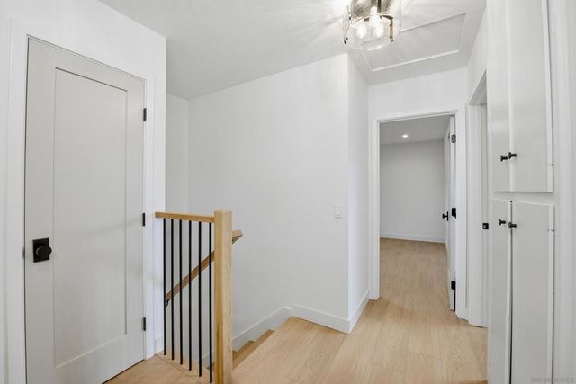 2610 Chestnut Ave, Carlsbad, CA 92010