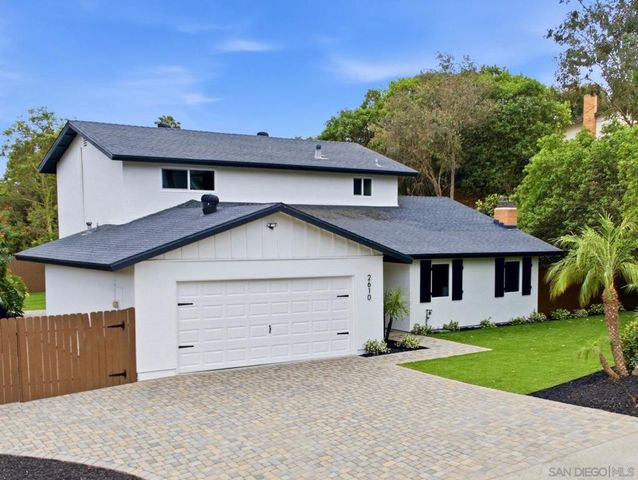 2610 Chestnut Ave, Carlsbad, CA 92010