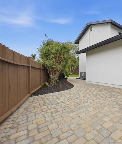 2610 Chestnut Ave, Carlsbad, CA 92010