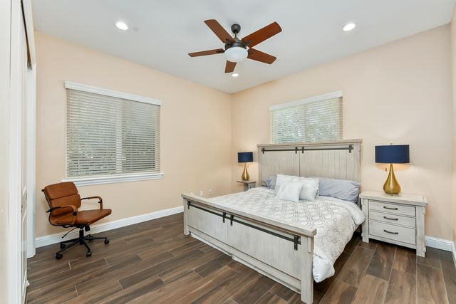 6980 Horseshoe Bar Rd, Loomis, CA 95650