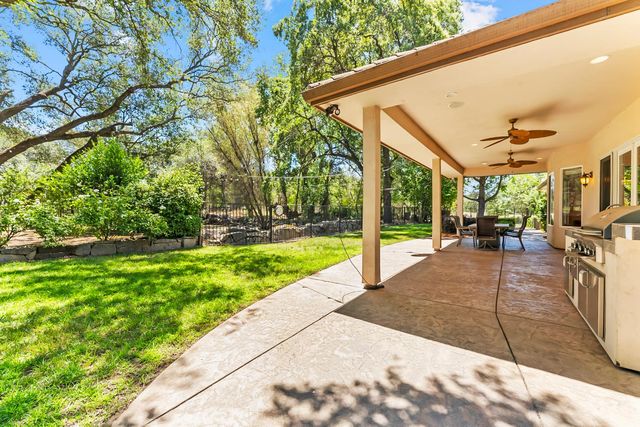 6980 Horseshoe Bar Rd, Loomis, CA 95650