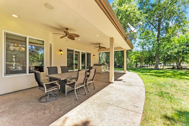 6980 Horseshoe Bar Rd, Loomis, CA 95650