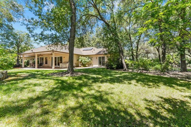 6980 Horseshoe Bar Rd, Loomis, CA 95650