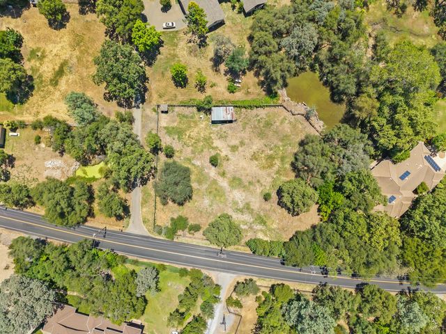 6980 Horseshoe Bar Rd, Loomis, CA 95650