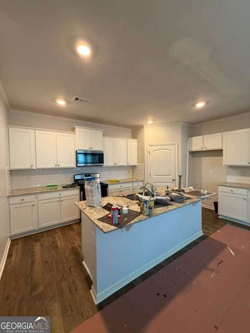 7481 Hawk Tail Way, Fairburn, GA 30213