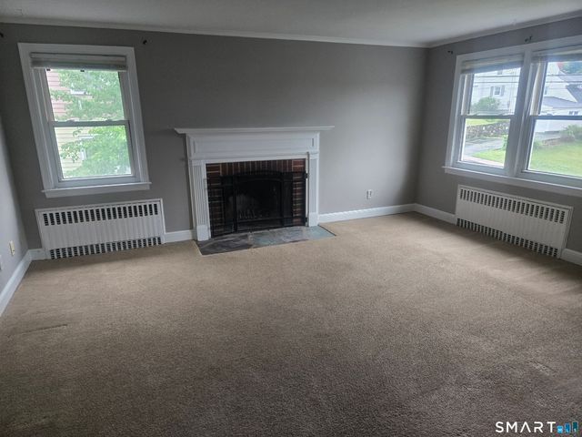 63 Brookfield Street, Manchester, CT 06040
