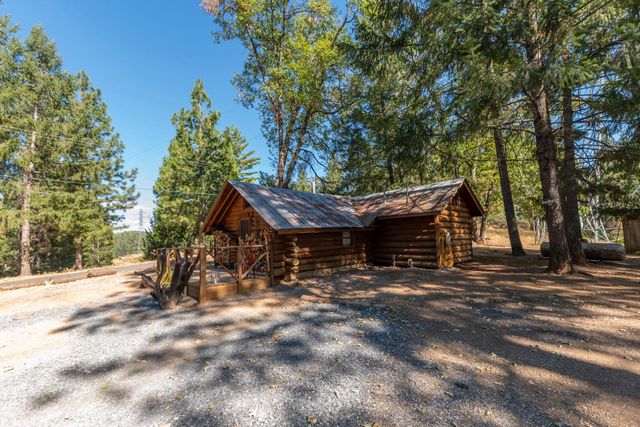 1550 Copperton Rd, Camino, CA 95709