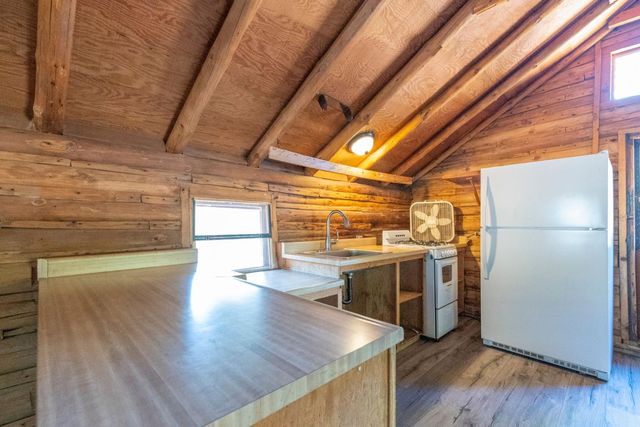 1550 Copperton Rd, Camino, CA 95709