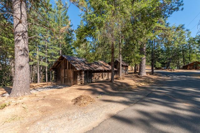 1550 Copperton Rd, Camino, CA 95709