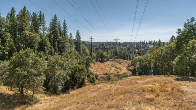 1550 Copperton Rd, Camino, CA 95709