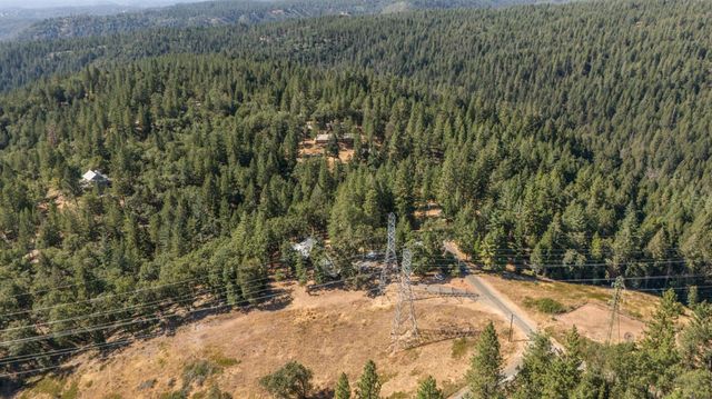 1550 Copperton Rd, Camino, CA 95709