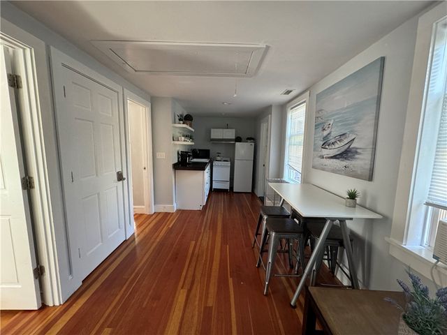 346 Spring Street, Newport, RI 02840