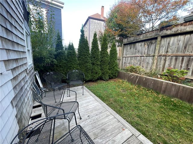 346 Spring Street, Newport, RI 02840