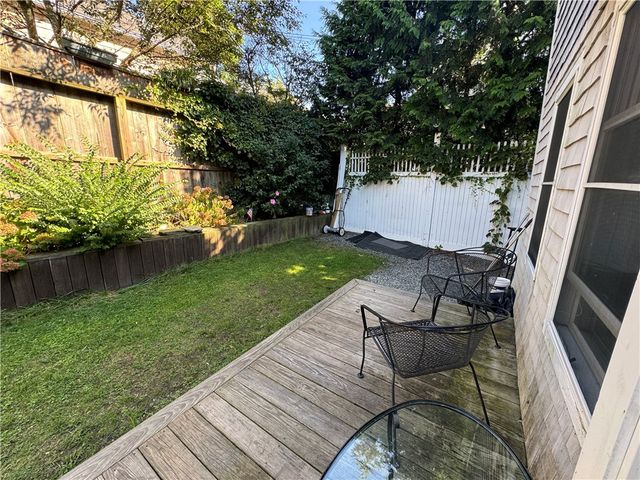 346 Spring Street, Newport, RI 02840